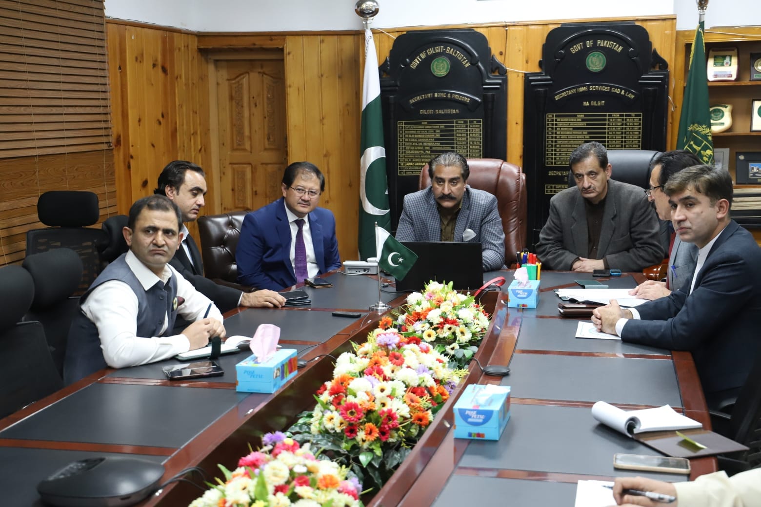  اکتوبر 2023 کو   ایک اعلی سطحی اجلاس   صوبا ئی  وزیر داخلہ شمس  الحق لون کی  زیر سربراہی 